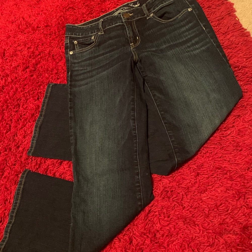 American Eagle Blue Dark Wash Jeans